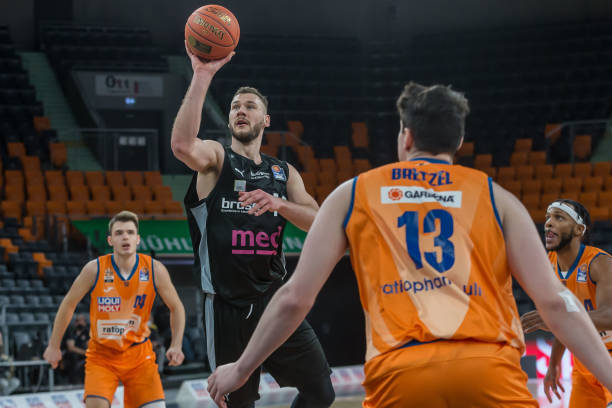 而是源于攻 而是源于攻